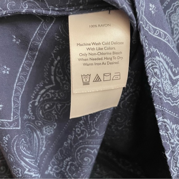 Eddie Bauer Women’s 100% Rayon Sleeveless Top Size Medium - Picture 8 of 11